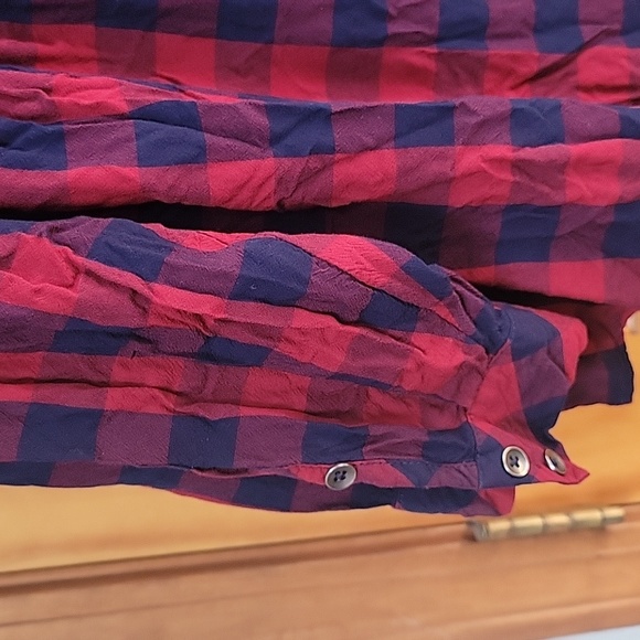 Torrid top - Picture 3 of 6